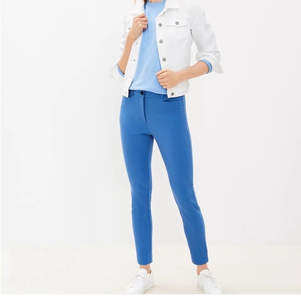 EUC Loft Sutton Skinny pants, Size 6